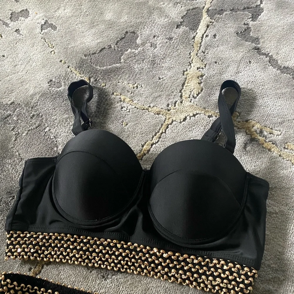 New Two piece Swimsuit - Picture 4 of 8